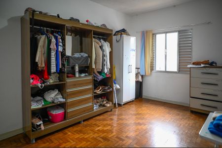 Casa para alugar com 249m², 3 quartos e 3 vagas Casa para alugar com 249m², 3 quartos e 3 vagasQuarto 2