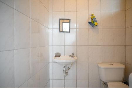 Casa para alugar com 249m², 3 quartos e 3 vagas Casa para alugar com 249m², 3 quartos e 3 vagasBanheiro de Serviço