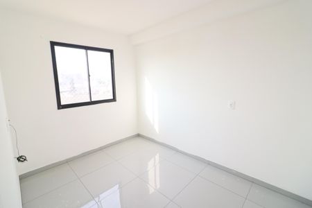 Quarto de apartamento à venda com 1 quarto, 24m² em Bonfim, Osasco