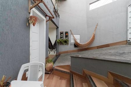 Casa à venda com 140m², 2 quartos e 3 vagas Casa à venda com 140m², 2 quartos e 3 vagasÁrea Externa