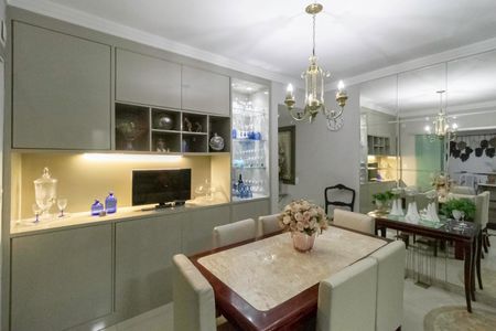 Casa à venda com 140m², 2 quartos e 3 vagas Casa à venda com 140m², 2 quartos e 3 vagasCopa