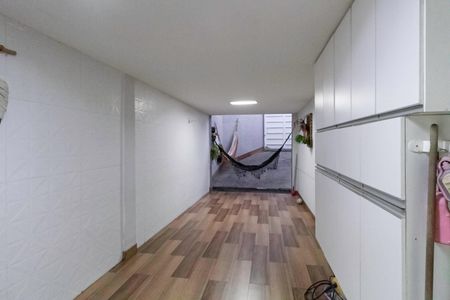 Casa à venda com 140m², 2 quartos e 3 vagas Casa à venda com 140m², 2 quartos e 3 vagasGaragem