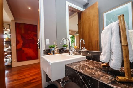 Apartamento para alugar com 114m², 2 quartos e 2 vagas Apartamento para alugar com 114m², 2 quartos e 2 vagasLavabo