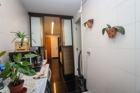 Apartamento para alugar com 114m², 2 quartos e 2 vagas Apartamento para alugar com 114m², 2 quartos e 2 vagasLavanderia