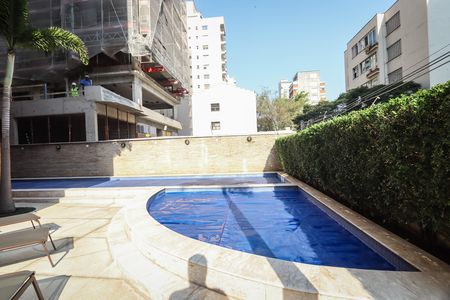 Apartamento para alugar com 114m², 2 quartos e 2 vagas Apartamento para alugar com 114m², 2 quartos e 2 vagasÁrea comum - Piscina