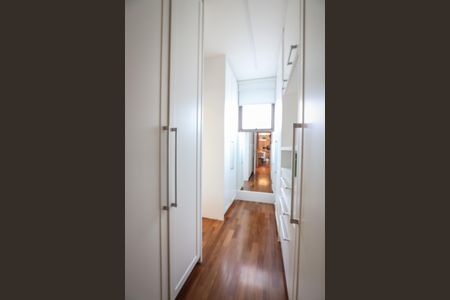 Apartamento para alugar com 114m², 2 quartos e 2 vagas Apartamento para alugar com 114m², 2 quartos e 2 vagasCloset da Suite Master