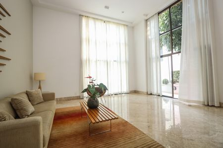 Apartamento para alugar com 114m², 2 quartos e 2 vagas Apartamento para alugar com 114m², 2 quartos e 2 vagasHall de Entrada