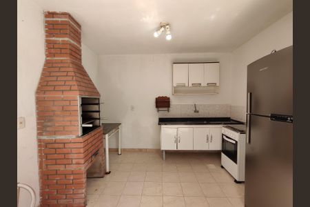 Casa de condomínio à venda com 375m², 5 quartos e 2 vagas Casa de condomínio à venda com 375m², 5 quartos e 2 vagasÁrea externa - Churrasqueira