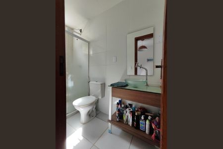 Casa de condomínio à venda com 375m², 5 quartos e 2 vagas Casa de condomínio à venda com 375m², 5 quartos e 2 vagasBanheiro da Suíte 1