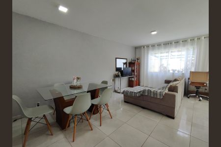 Sala de casa de condomínio à venda com 5 quartos, 375m² em Vargem Grande, Rio de Janeiro