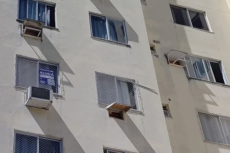 Apartamento para alugar com 48m², 2 quartos e 1 vaga Apartamento para alugar com 48m², 2 quartos e 1 vagaPlaca