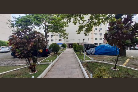 Área comum de apartamento para alugar com 2 quartos, 48m² em Camorim, Rio de Janeiro
