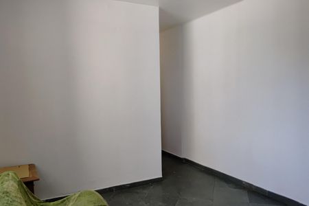Sala de apartamento para alugar com 2 quartos, 48m² em Camorim, Rio de Janeiro