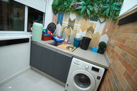 Apartamento à venda com 70m², 2 quartos e 1 vaga Apartamento à venda com 70m², 2 quartos e 1 vagaÁrea de Serviço