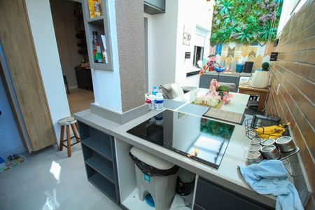 Apartamento à venda com 70m², 2 quartos e 1 vaga Apartamento à venda com 70m², 2 quartos e 1 vagaCozinha