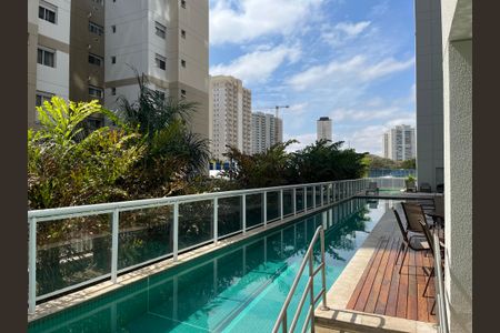 Apartamento à venda com 45m², 1 quarto e 1 vagaÁrea comum - Piscina