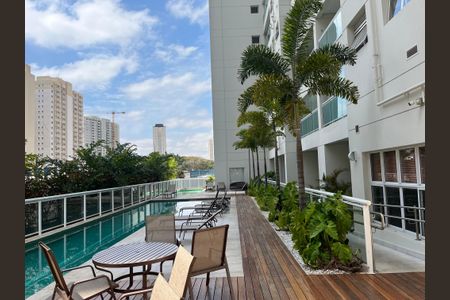 Apartamento à venda com 45m², 1 quarto e 1 vagaÁrea comum - Piscina