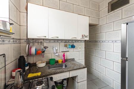 Apartamento à venda com 75m², 2 quartos e sem vagaCozinha
