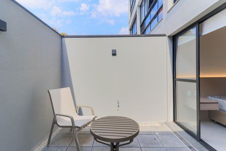 Studio para alugar com 39m², 1 quarto e sem vaga Studio para alugar com 39m², 1 quarto e sem vagaÁrea externa