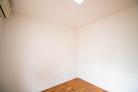 Casa à venda com 147m², 3 quartos e 1 vaga Casa à venda com 147m², 3 quartos e 1 vagaQuarto 1