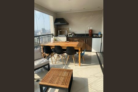 Apartamento à venda com 128m², 3 quartos e 2 vagasTerraço