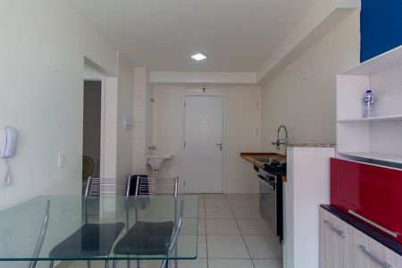 Apartamento para alugar com 33m², 2 quartos e sem vaga Apartamento para alugar com 33m², 2 quartos e sem vagaSala/Cozinha