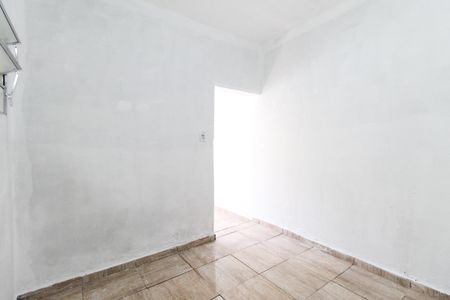 Quarto de casa para alugar com 1 quarto, 56m² em Jardim das Camelias, São Paulo