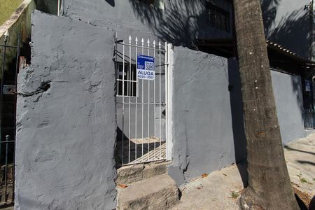 Casa para alugar com 56m², 1 quarto e sem vagaFachada