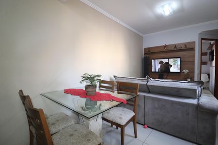 Sala de apartamento à venda com 2 quartos, 78m² em Vila Luzita, Santo André