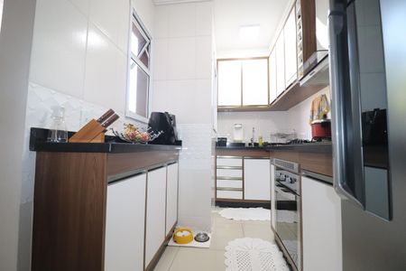 Apartamento à venda com 78m², 2 quartos e 1 vagaCozinha