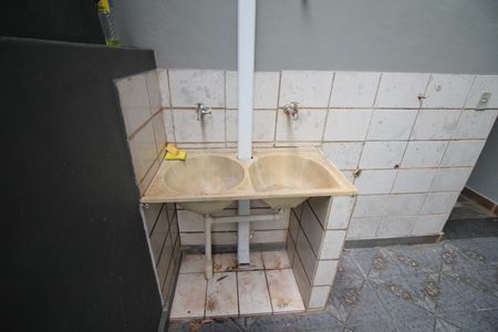 Casa à venda com 450m², 4 quartos e 6 vagasÁrea de Serviço