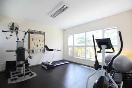 Apartamento à venda com 190m², 2 quartos e 3 vagasÁrea comum - Academia