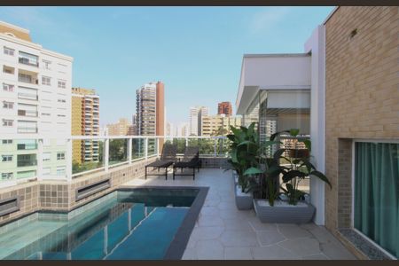 Apartamento à venda com 190m², 2 quartos e 3 vagasPiscina