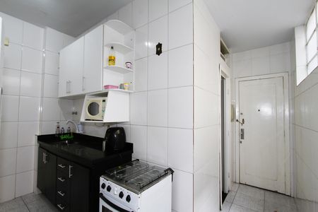 Cozinha de apartamento à venda com 3 quartos, 120m² em Gutierrez, Belo Horizonte
