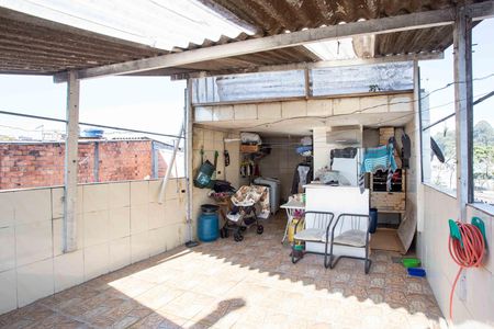 Casa à venda com 130m², 2 quartos e 3 vagasVaranda