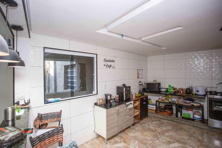 Casa à venda com 130m², 2 quartos e 3 vagasCozinha