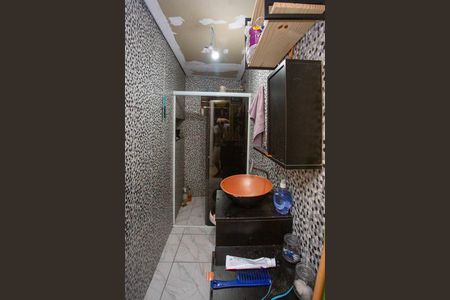 Casa à venda com 130m², 2 quartos e 3 vagasBanheiro 