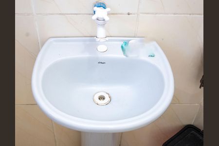Casa à venda com 130m², 2 quartos e 3 vagasBanheiro 2