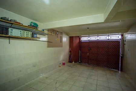 Casa à venda com 130m², 2 quartos e 3 vagasGaragem