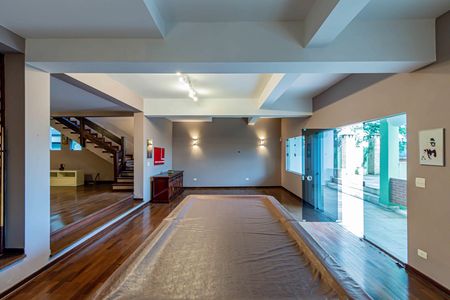 Casa para alugar com 460m², 3 quartos e 4 vagas Casa para alugar com 460m², 3 quartos e 4 vagasSalão