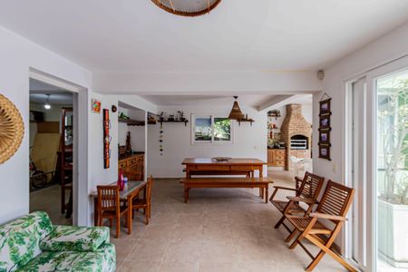 Casa para alugar com 460m², 3 quartos e 4 vagas Casa para alugar com 460m², 3 quartos e 4 vagasÁrea de lazer