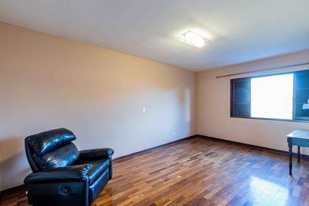 Casa para alugar com 460m², 3 quartos e 4 vagas Casa para alugar com 460m², 3 quartos e 4 vagasQuarto 01
