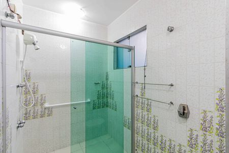 Casa para alugar com 460m², 3 quartos e 4 vagas Casa para alugar com 460m², 3 quartos e 4 vagasVista - Banheiro