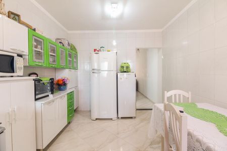 Casa à venda com 110m², 3 quartos e 4 vagas Casa à venda com 110m², 3 quartos e 4 vagasCozinha