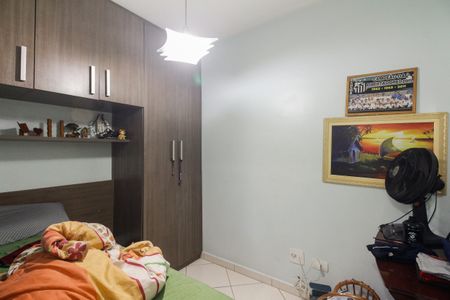 Casa à venda com 110m², 3 quartos e 4 vagas Casa à venda com 110m², 3 quartos e 4 vagasQuarto 2