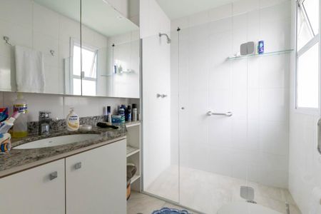 Apartamento para alugar com 99m², 2 quartos e 2 vagasBanheiro da Suíte 1