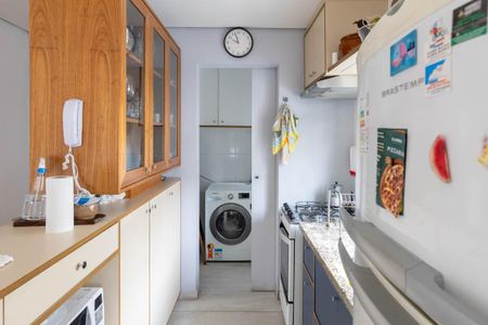 Apartamento para alugar com 99m², 2 quartos e 2 vagasCozinha