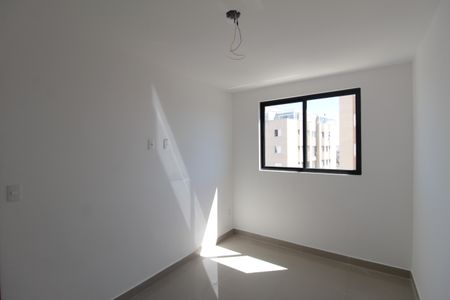 Apartamento à venda com 63m², 2 quartos e 1 vagaQuarto 2