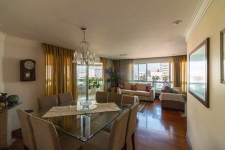 Apartamento à venda com 158m², 3 quartos e 3 vagasSala