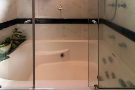 Apartamento à venda com 158m², 3 quartos e 3 vagasBanheiro da Suíte 3